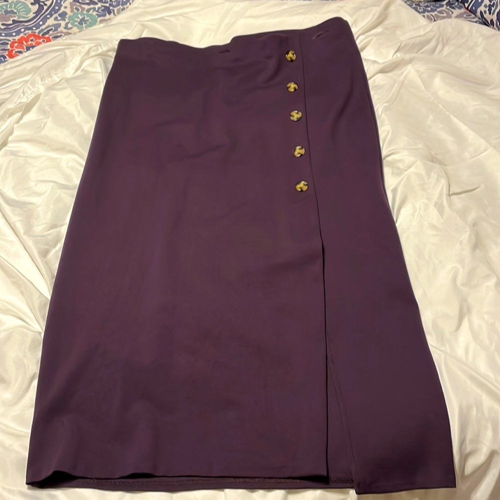 Womens stretch knit skirt